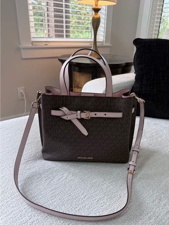 Michael Kors Handbags - Michael Kors Emilia Satchel Bag in brown and powder blush